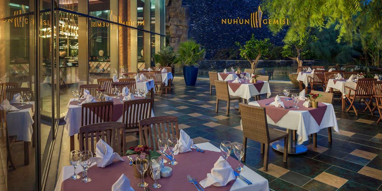 Noah'S Ark Deluxe Hotel & Spa Famagusta  Ngoại thất bức ảnh